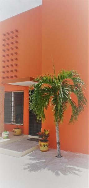 The Red House Cancun